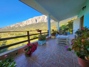 Panoramic House Oliena